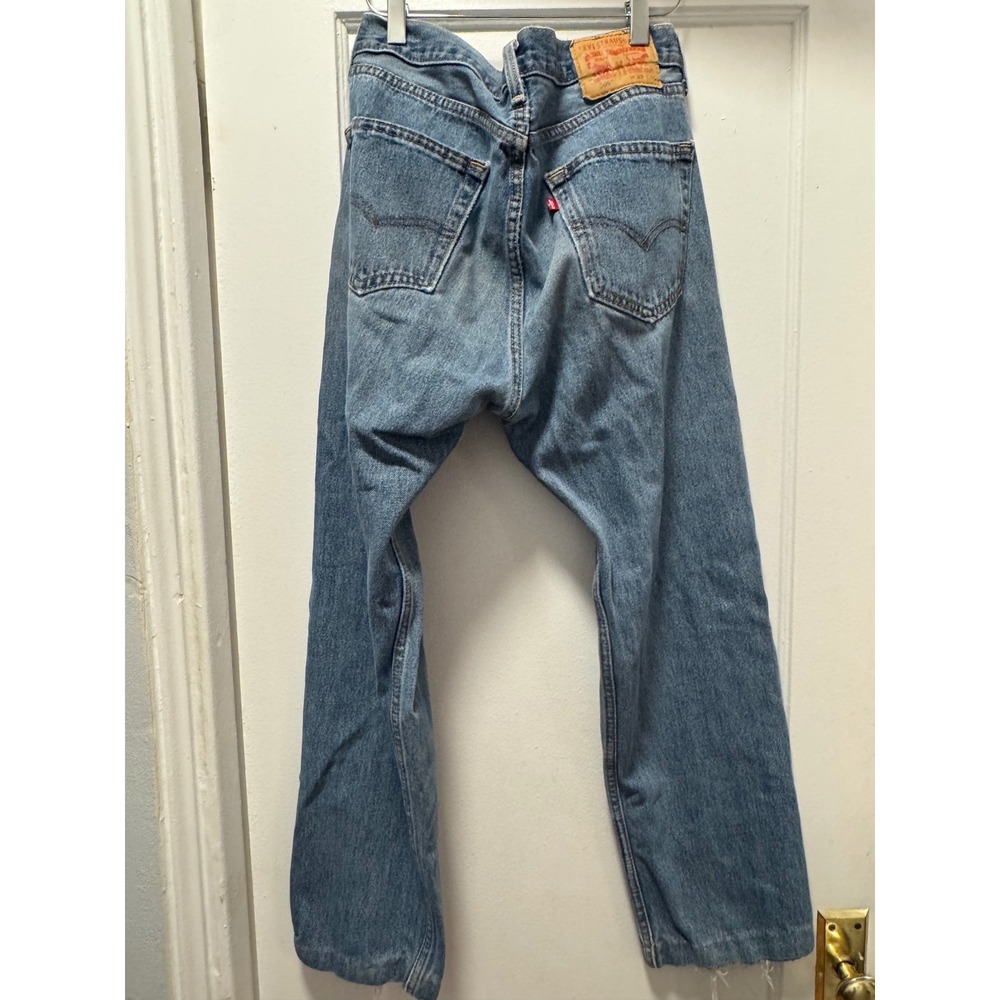 Levis 505 Regular Fit Straight Leg Jeans Medium Wash Blue Denim W32 L30 Cut Hem - Picture 2 of 5